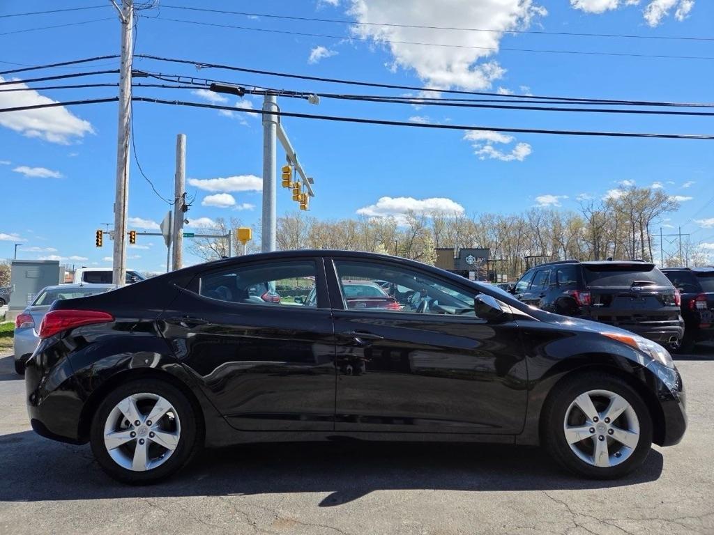Hyundai Elantra GLS A/T 2011