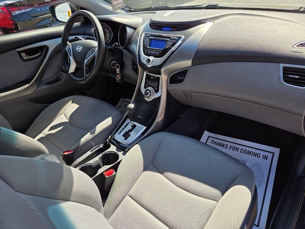 Hyundai Elantra GLS A/T 2011