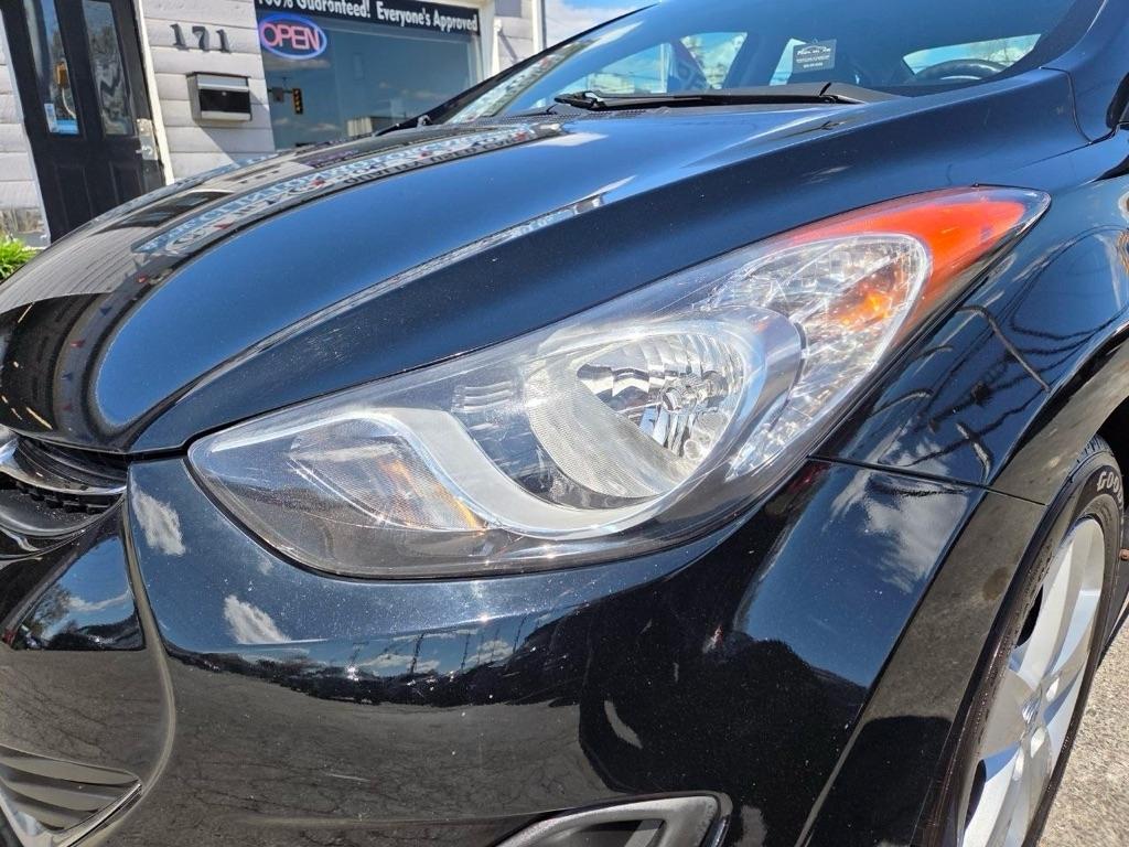 Hyundai Elantra GLS A/T 2011