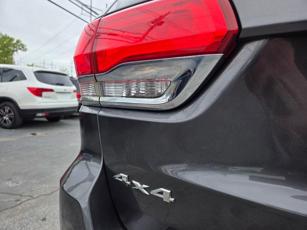 Jeep Grand Cherokee Laredo 4WD 2014