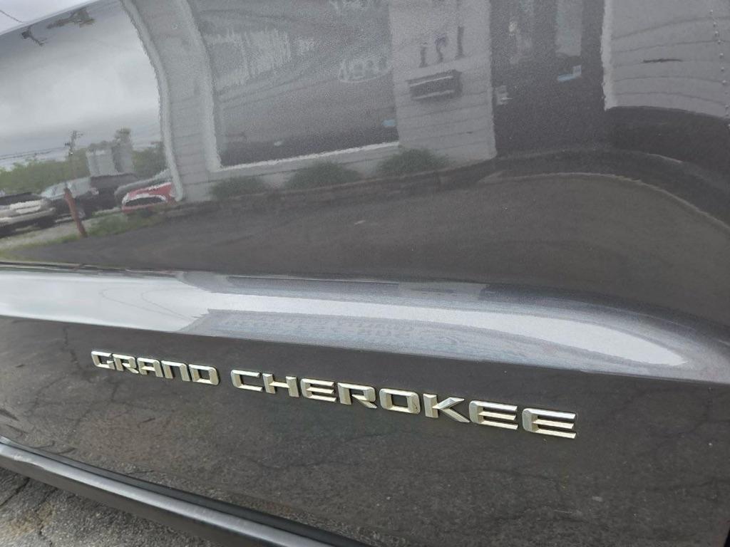 Jeep Grand Cherokee Laredo 4WD 2014