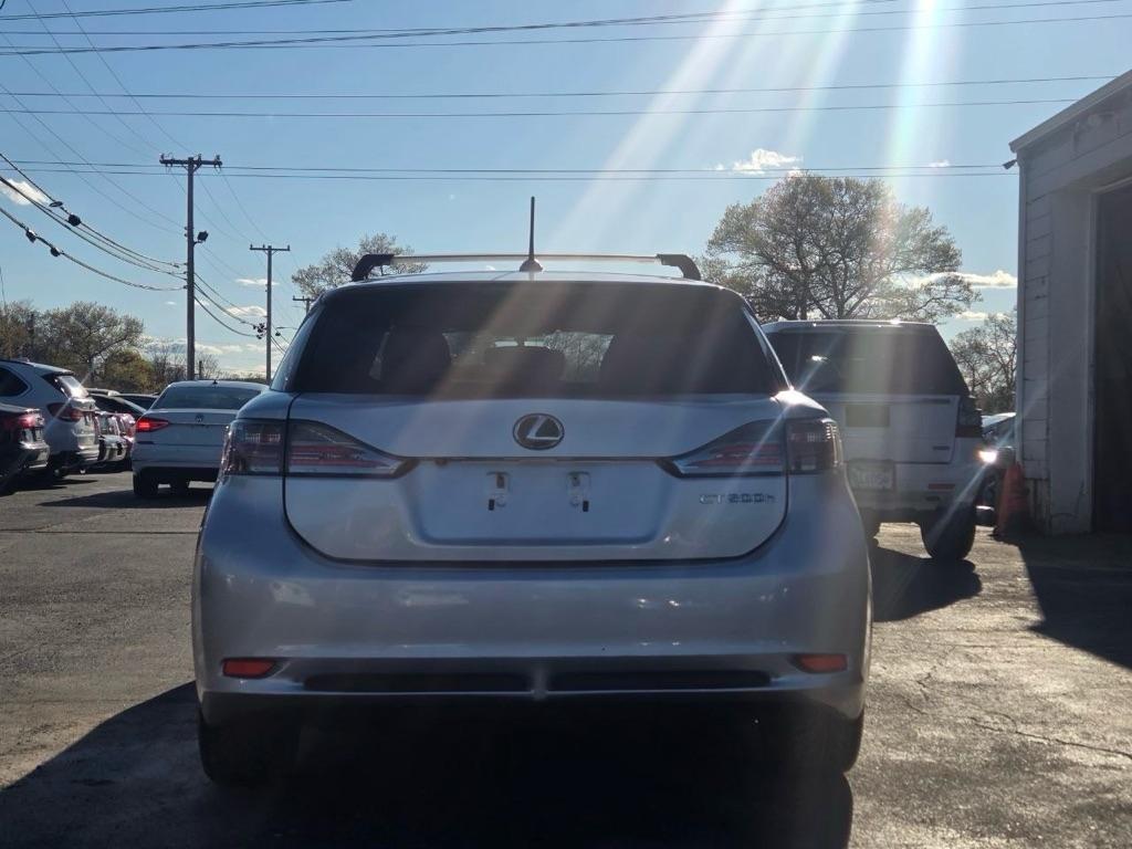 Lexus CT 200h F SPORT 2013