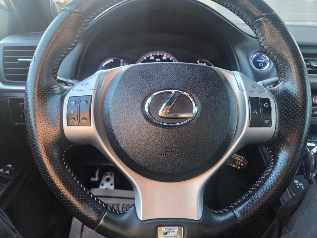 Lexus CT 200h F SPORT 2013