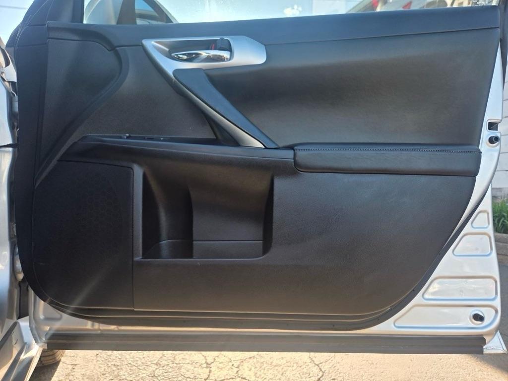 Lexus CT 200h F SPORT 2013