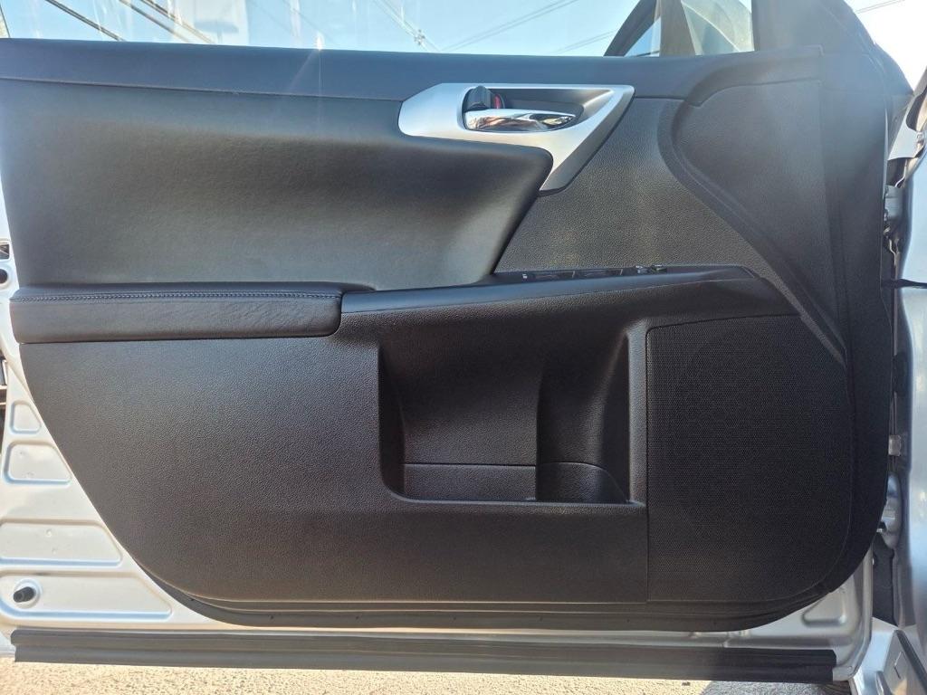 Lexus CT 200h F SPORT 2013