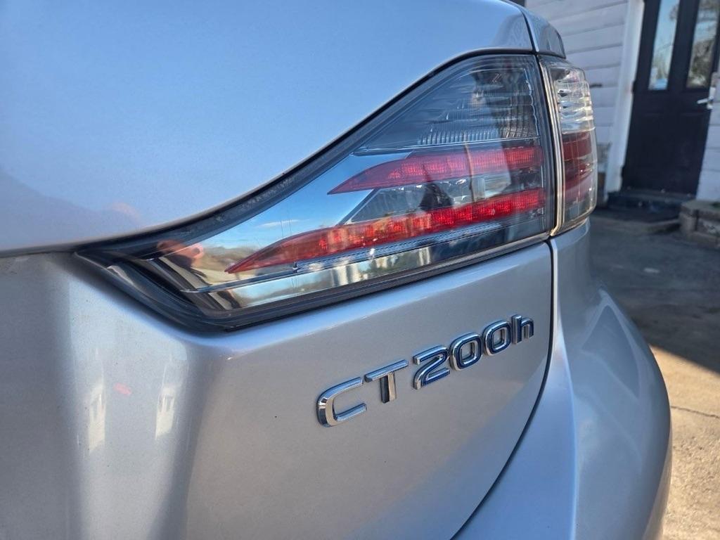Lexus CT 200h F SPORT 2013