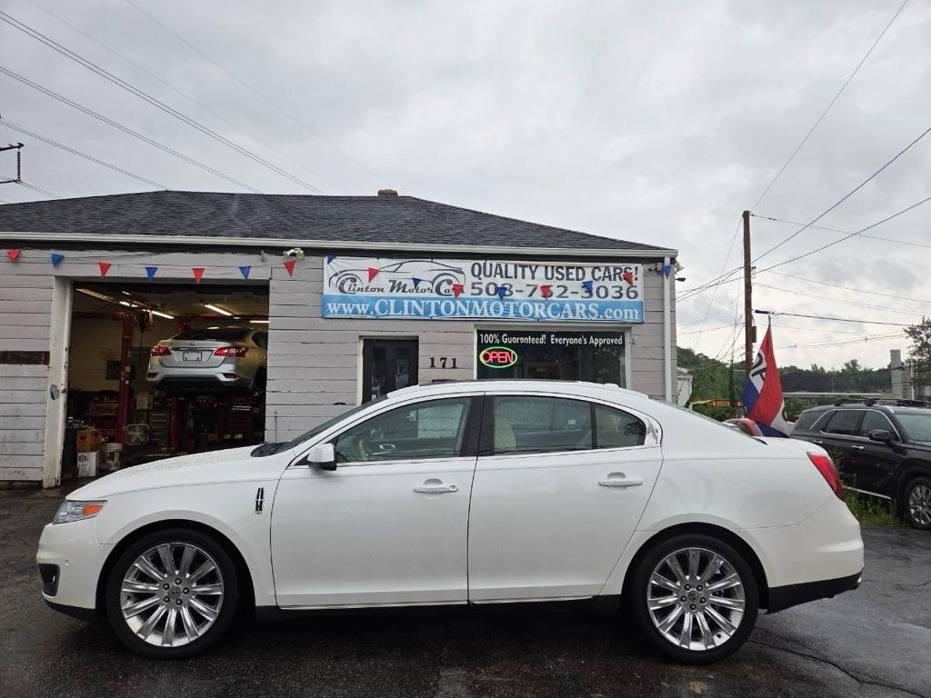 Lincoln MKS 3.5L with EcoBoost AWD 2010