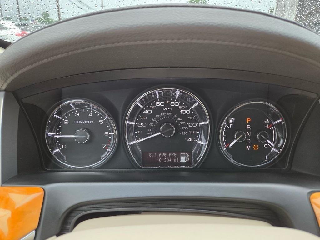 Lincoln MKS 3.5L with EcoBoost AWD 2010