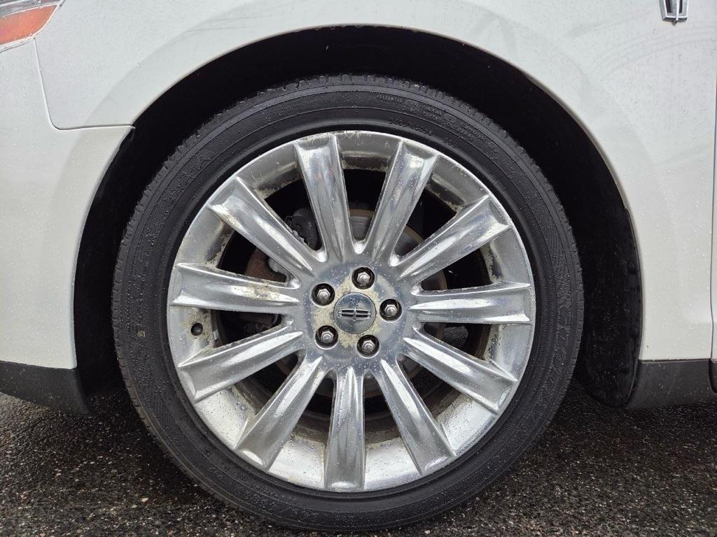 Lincoln MKS 3.5L with EcoBoost AWD 2010