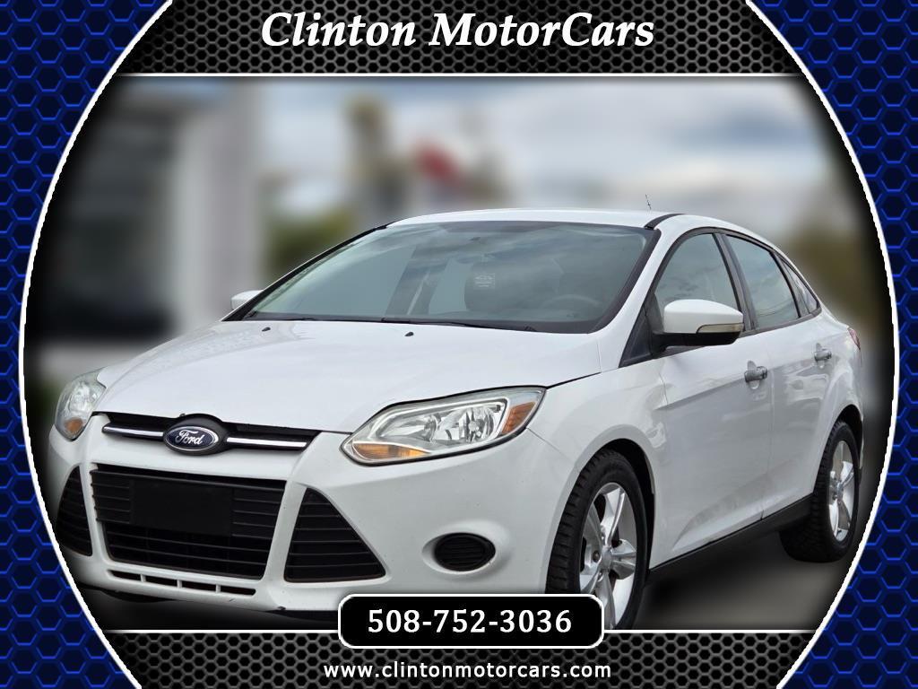 Ford Focus SE Sedan 2013