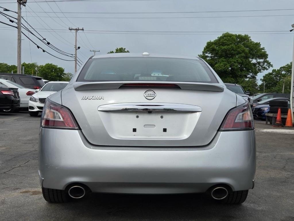 Nissan Maxima SV 2014