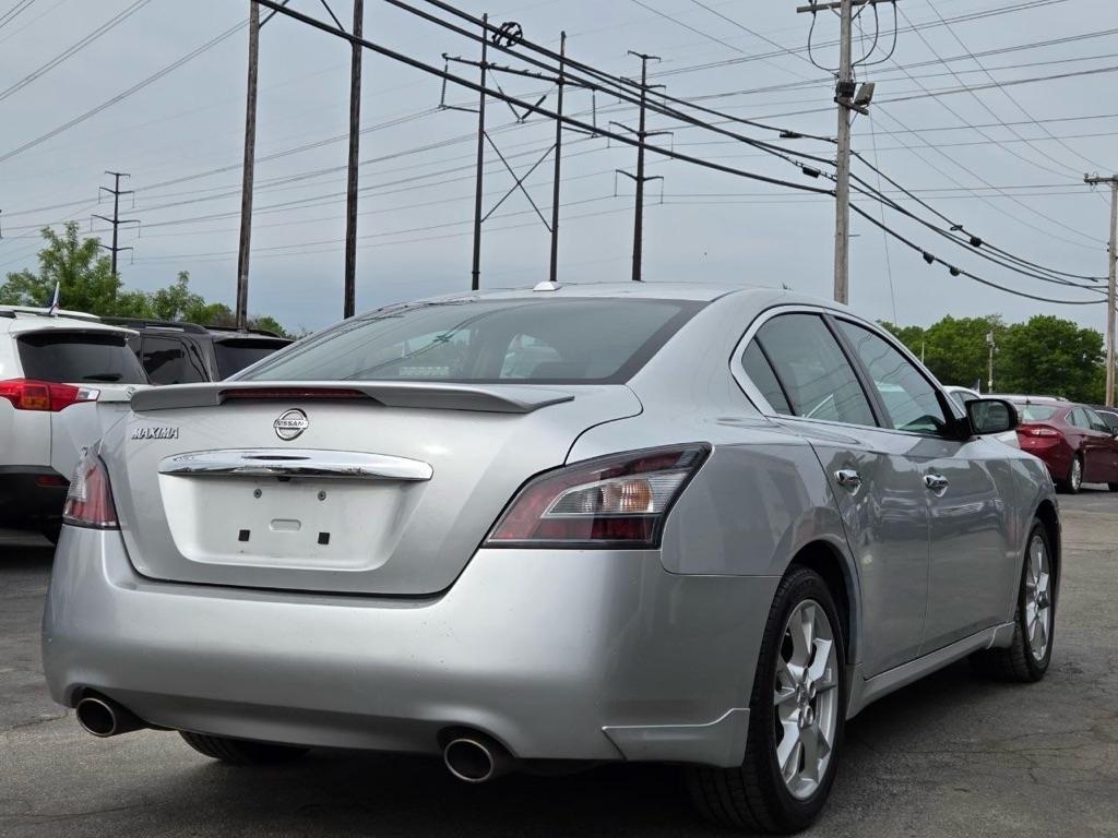 Nissan Maxima SV 2014
