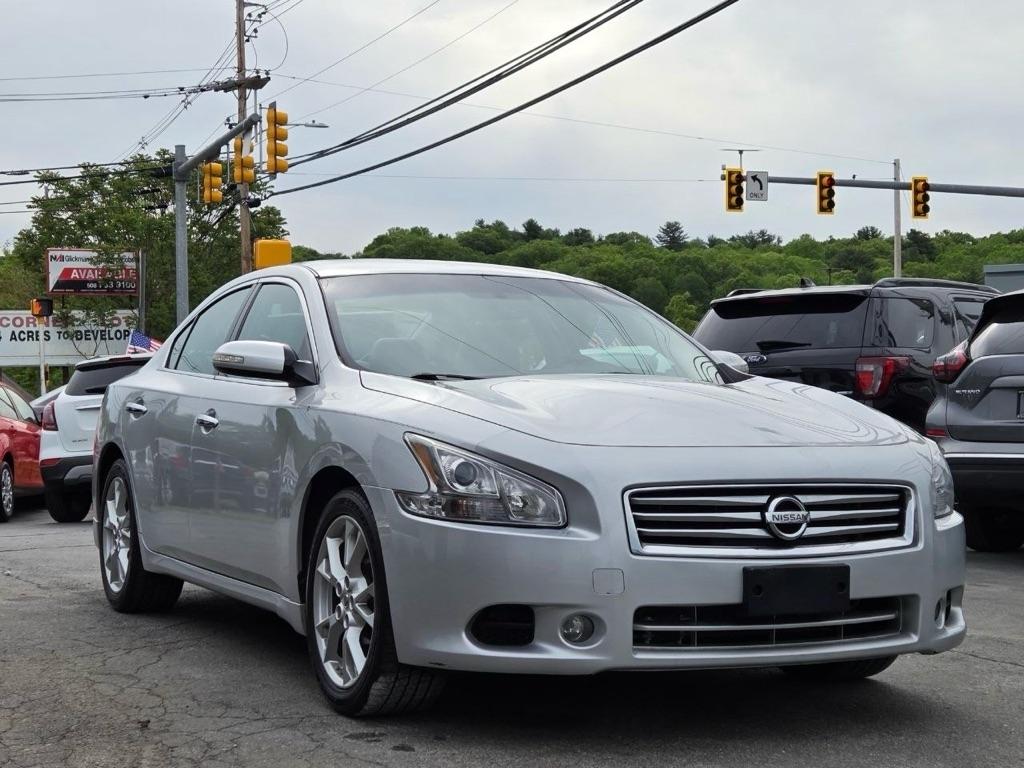 Nissan Maxima SV 2014