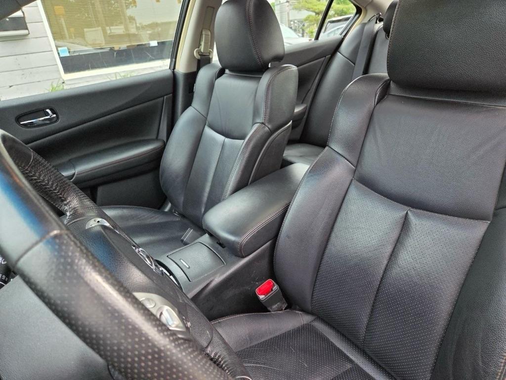 Nissan Maxima SV 2014