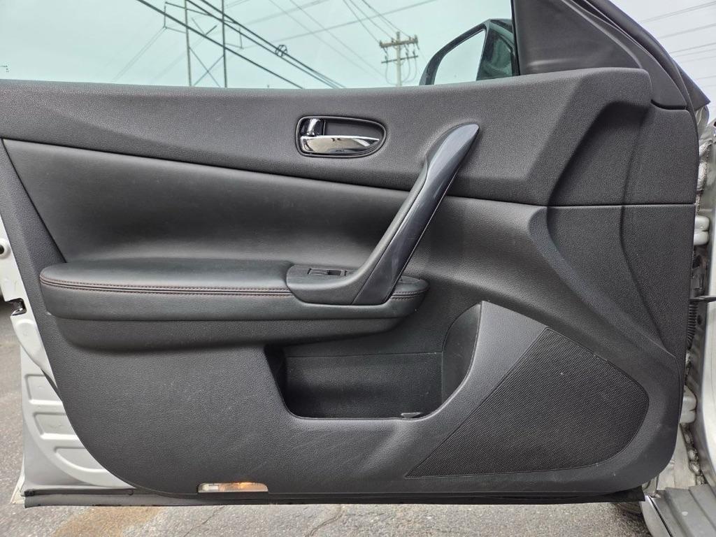 Nissan Maxima SV 2014