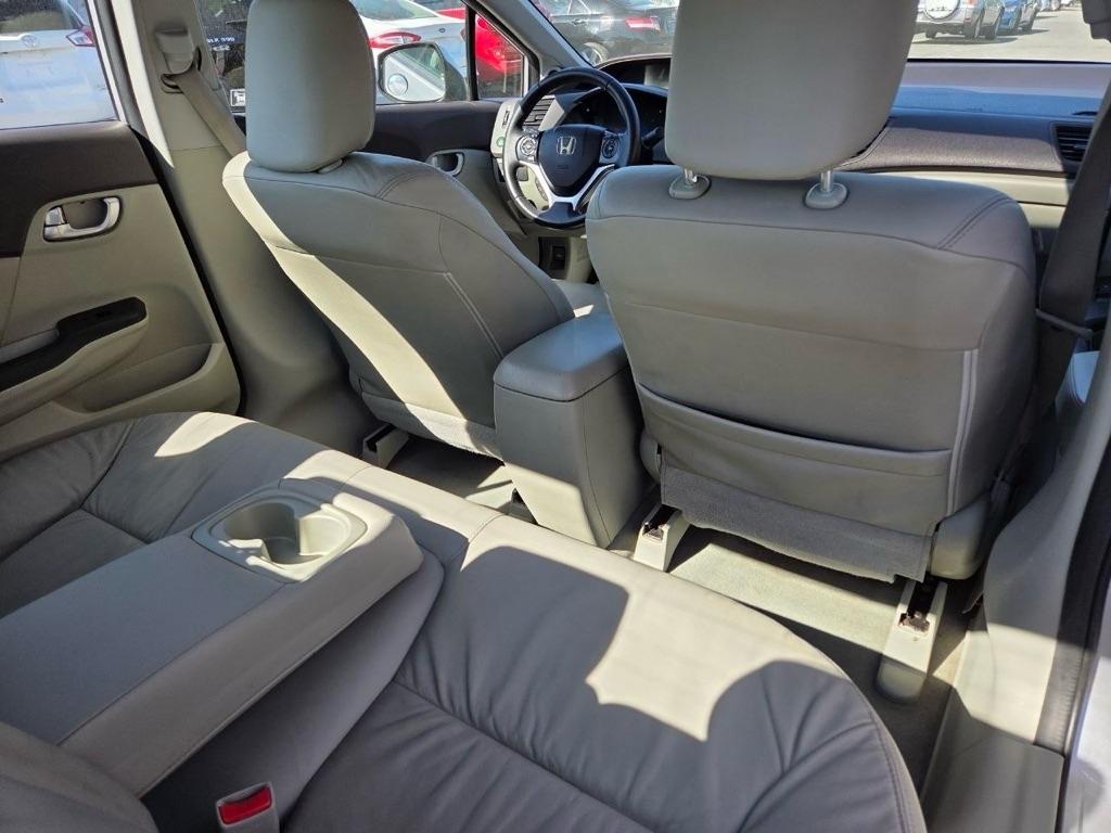 Honda Civic EX-L Sedan 5-Speed AT 2012