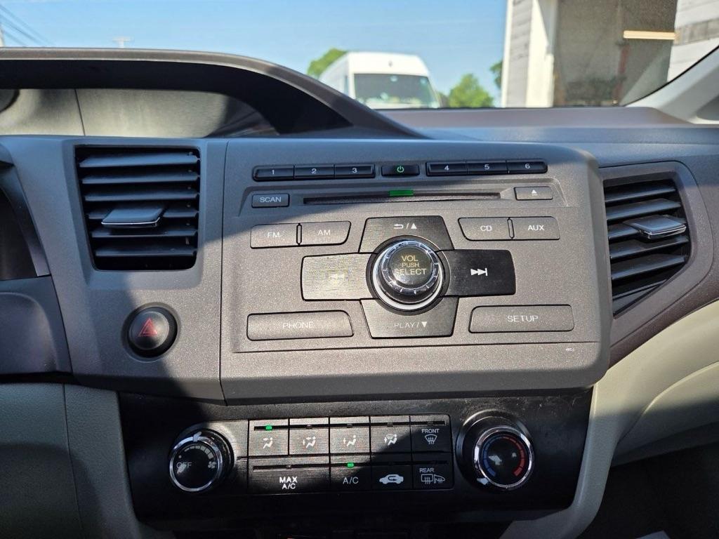 Honda Civic EX-L Sedan 5-Speed AT 2012