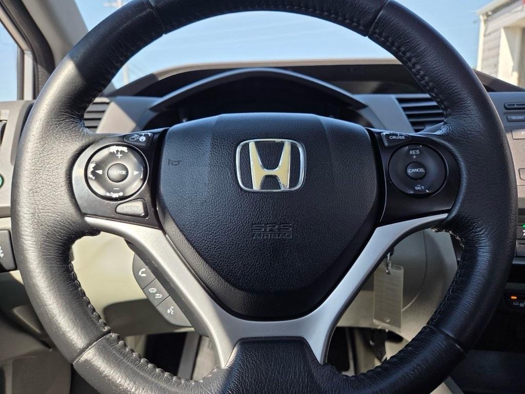 Honda Civic EX-L Sedan 5-Speed AT 2012