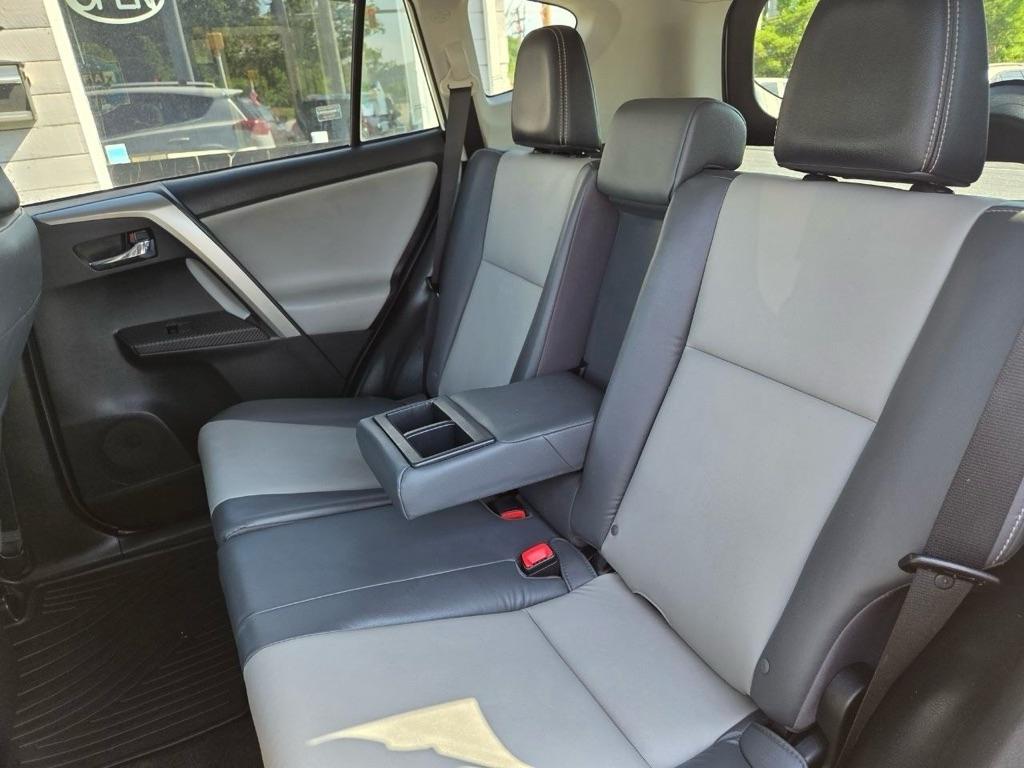 Toyota RAV4 Limited AWD 2015