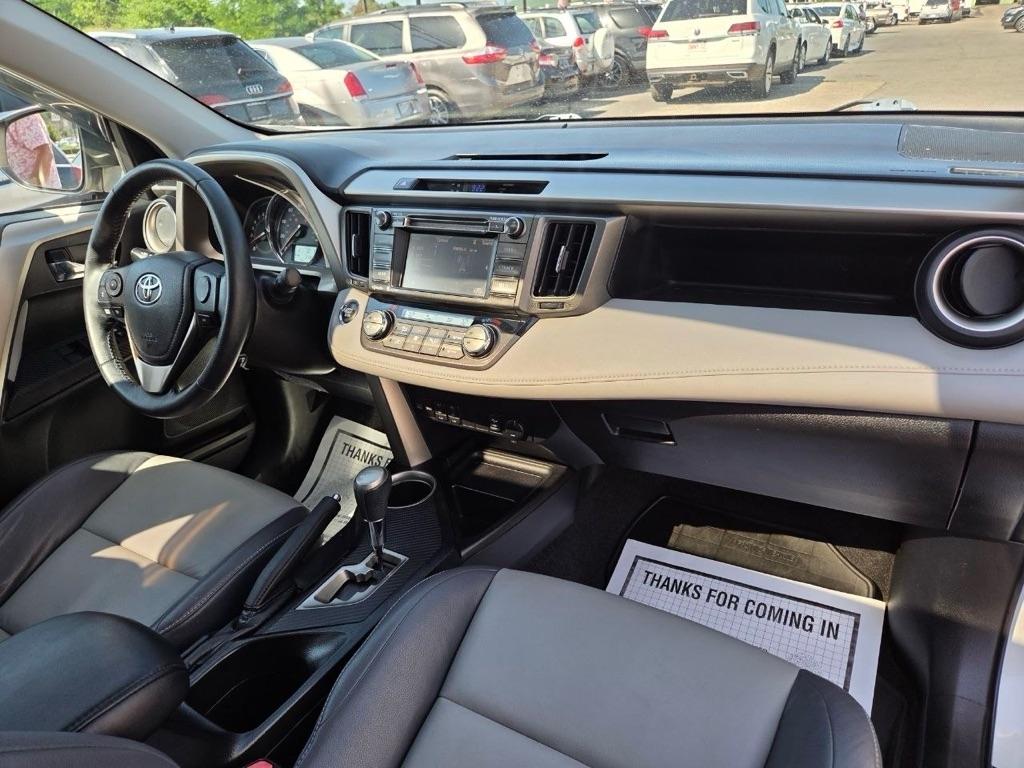 Toyota RAV4 Limited AWD 2015