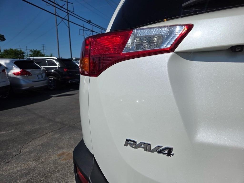 Toyota RAV4 Limited AWD 2015
