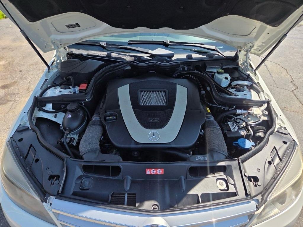 Mercedes-Benz C-Class C300 4MATIC Sport Sedan 2011