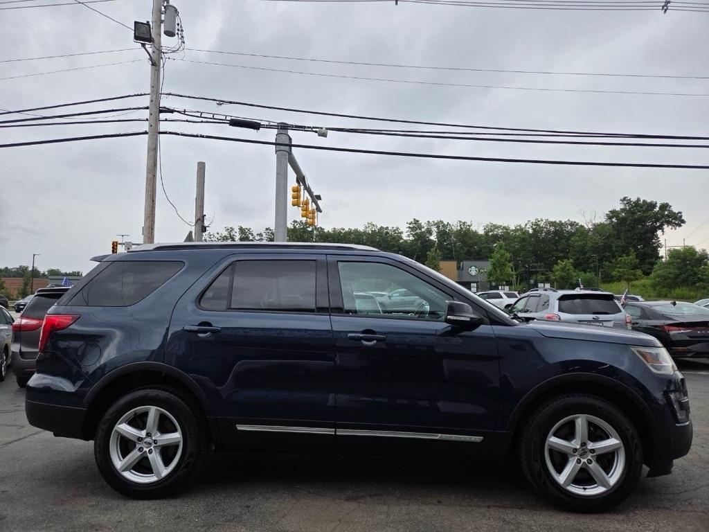 Ford Explorer XLT 4WD 2016