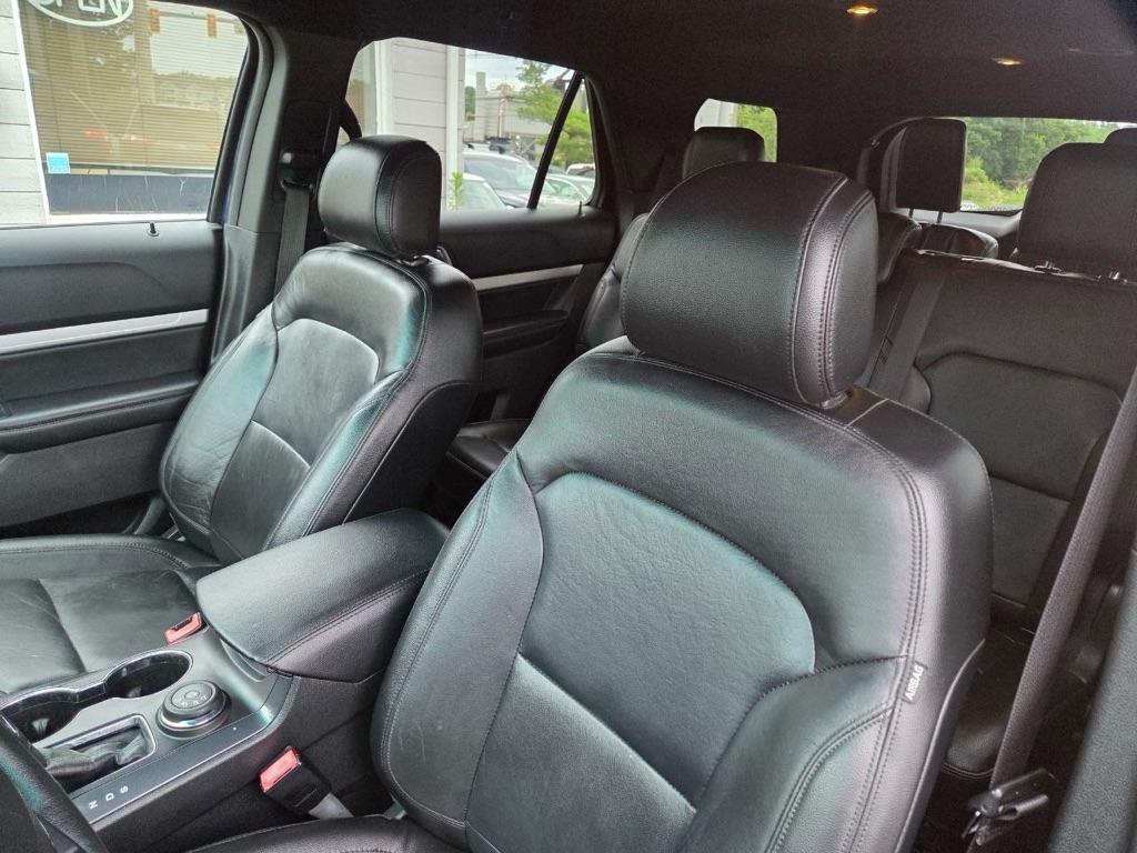 Ford Explorer XLT 4WD 2016
