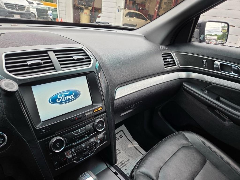 Ford Explorer XLT 4WD 2016