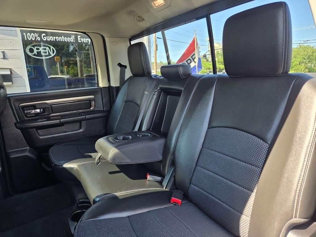 RAM 1500 Sport Crew Cab SWB 4WD 2014