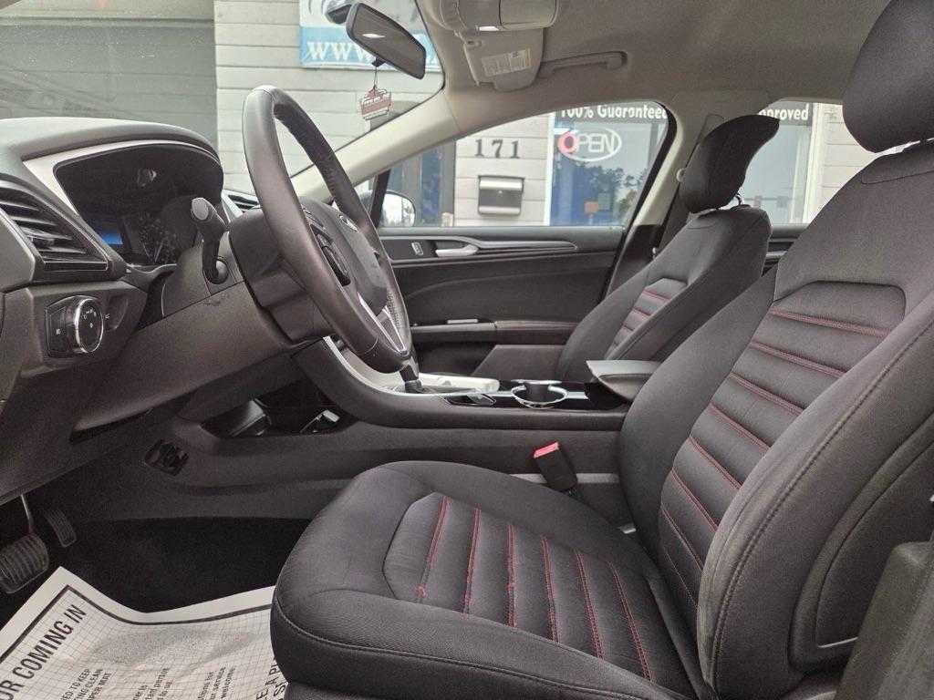 Ford Fusion SE 2014