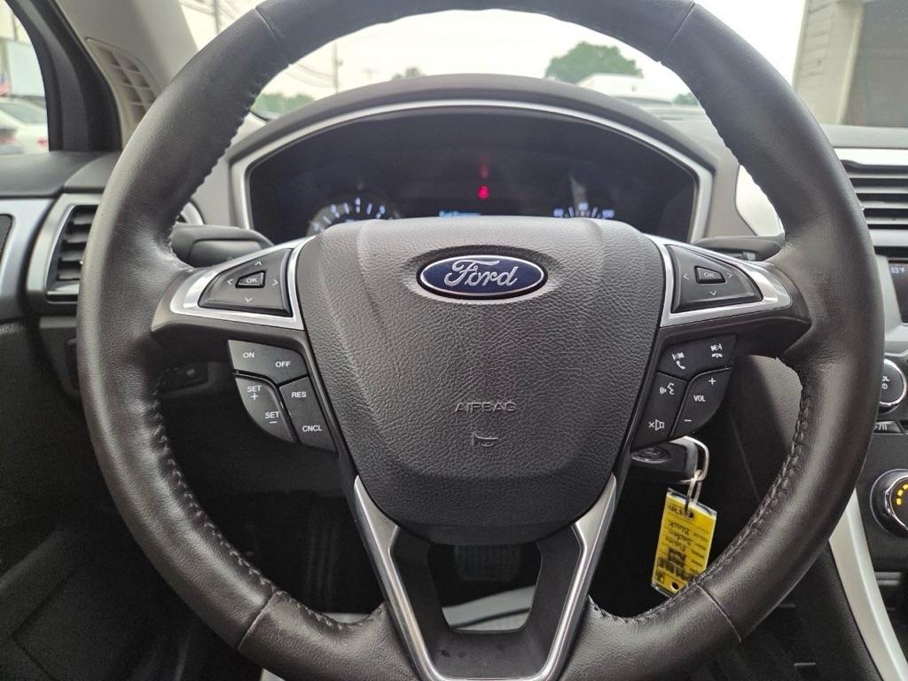Ford Fusion SE 2014