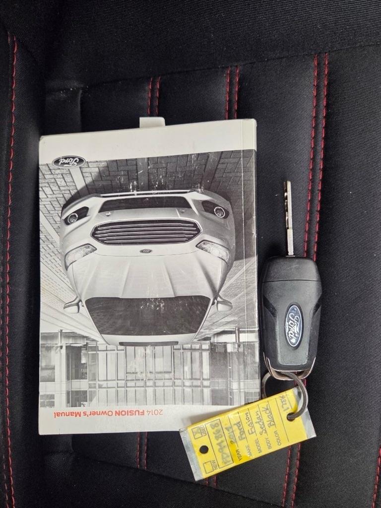 Ford Fusion SE 2014