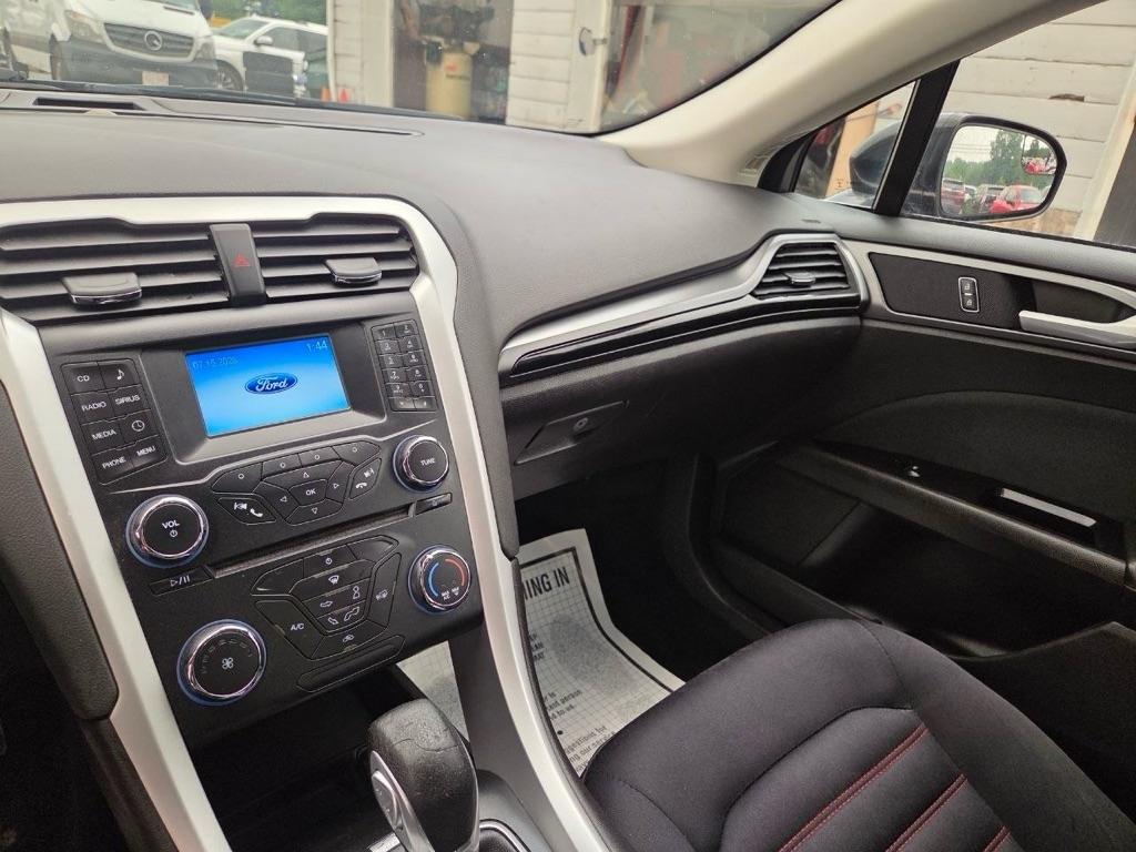 Ford Fusion SE 2014