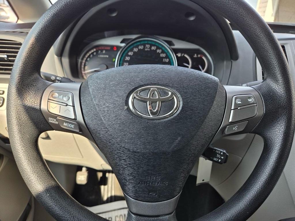 Toyota Venza LE V6 AWD 2012
