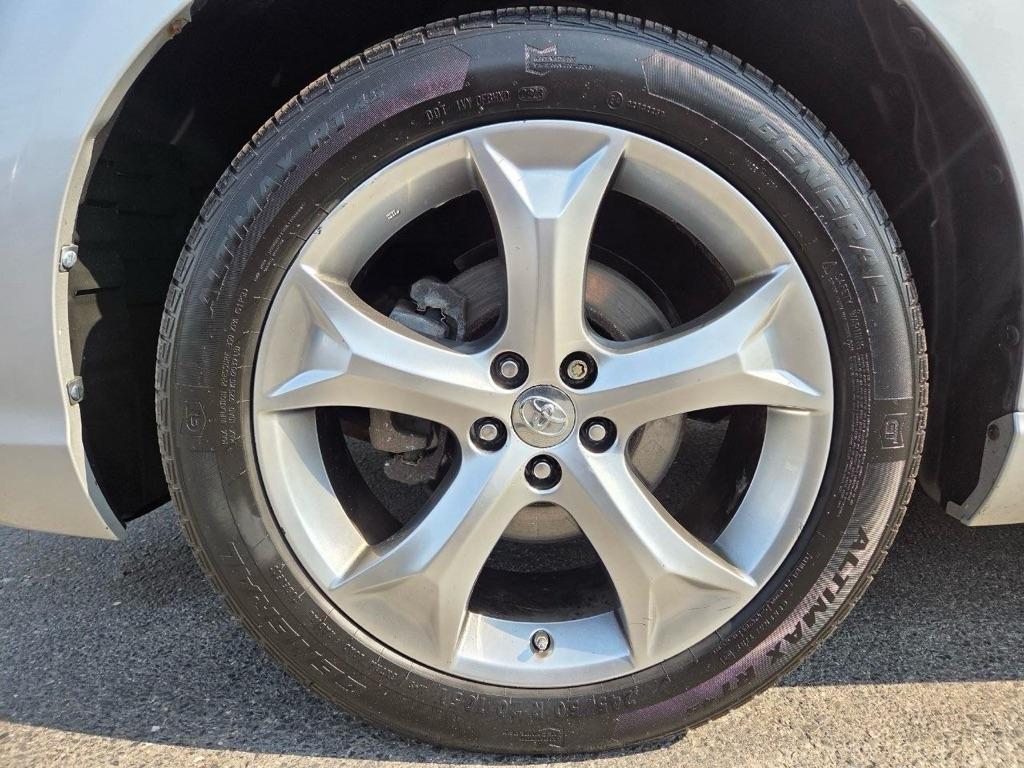 Toyota Venza LE V6 AWD 2012