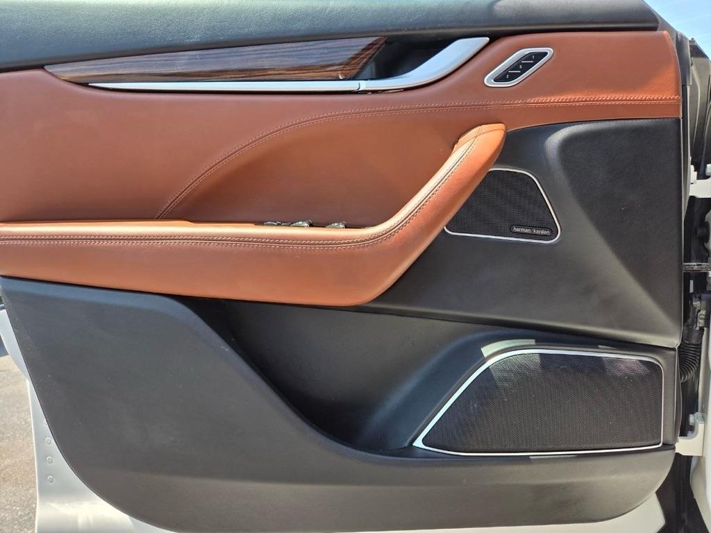 Maserati Levante Base 2017