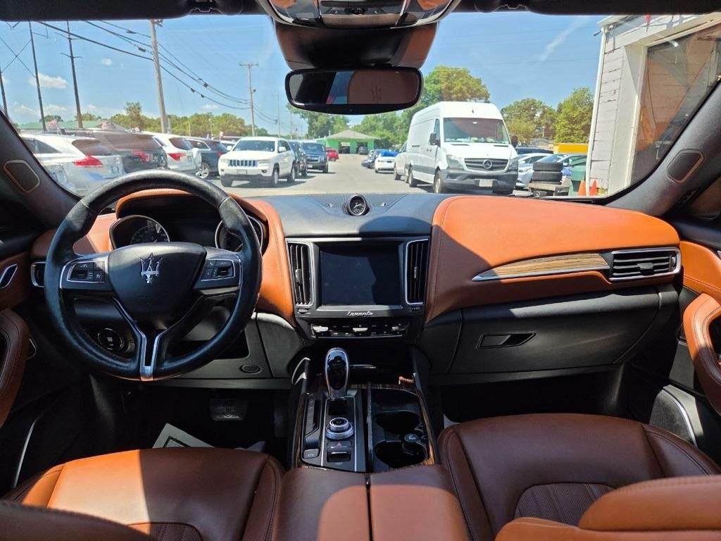 Maserati Levante Base 2017