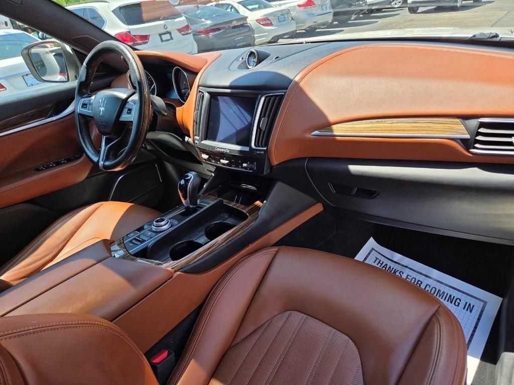 Maserati Levante Base 2017