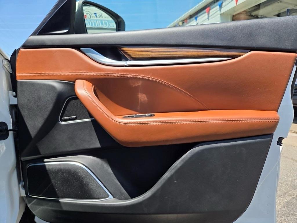 Maserati Levante Base 2017