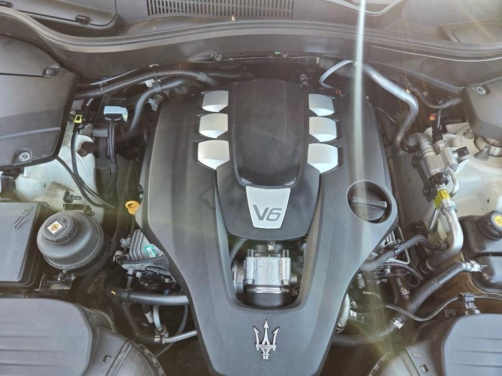 Maserati Levante Base 2017