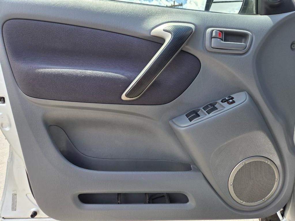 Toyota RAV4 4WD 2003