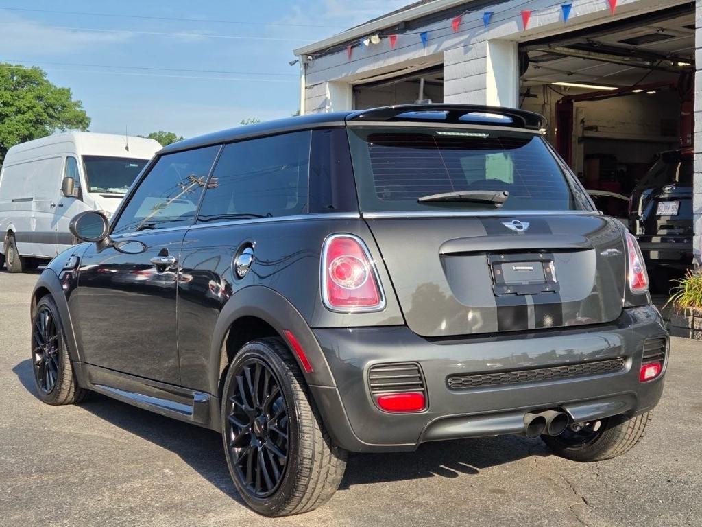 MINI Cooper John Cooper Works 2013