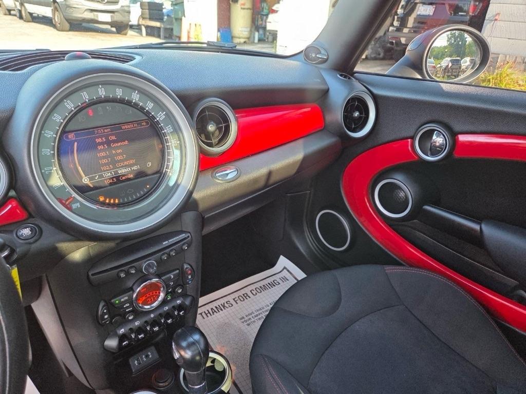 MINI Cooper John Cooper Works 2013