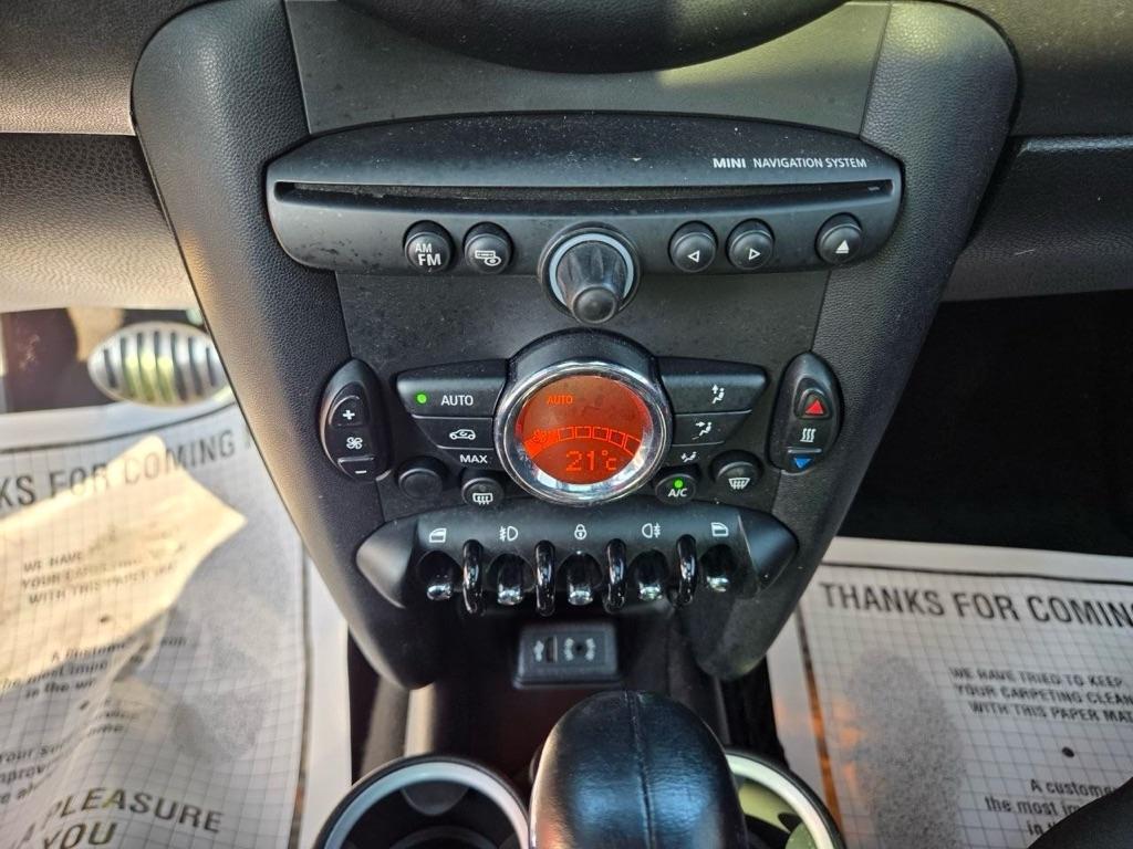 MINI Cooper John Cooper Works 2013