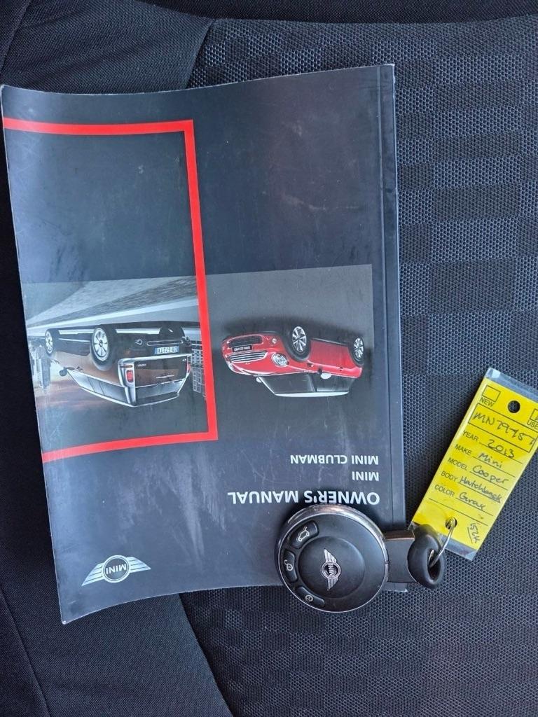MINI Cooper John Cooper Works 2013