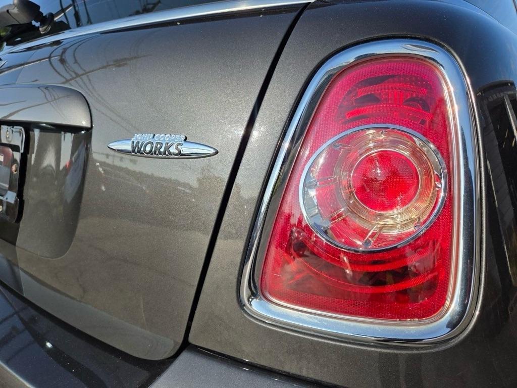 MINI Cooper John Cooper Works 2013