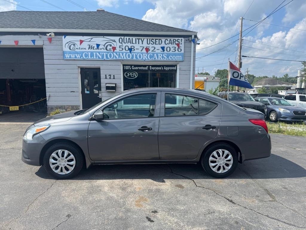 Nissan Versa 1.6 S 5M 2017