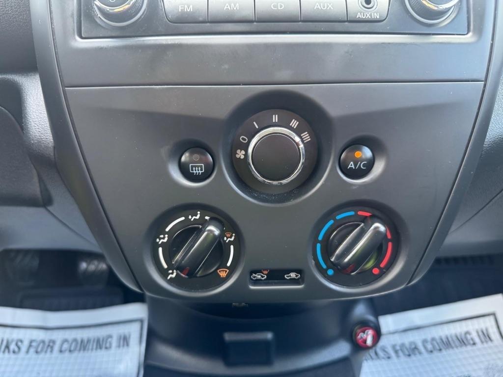 Nissan Versa 1.6 S 5M 2017