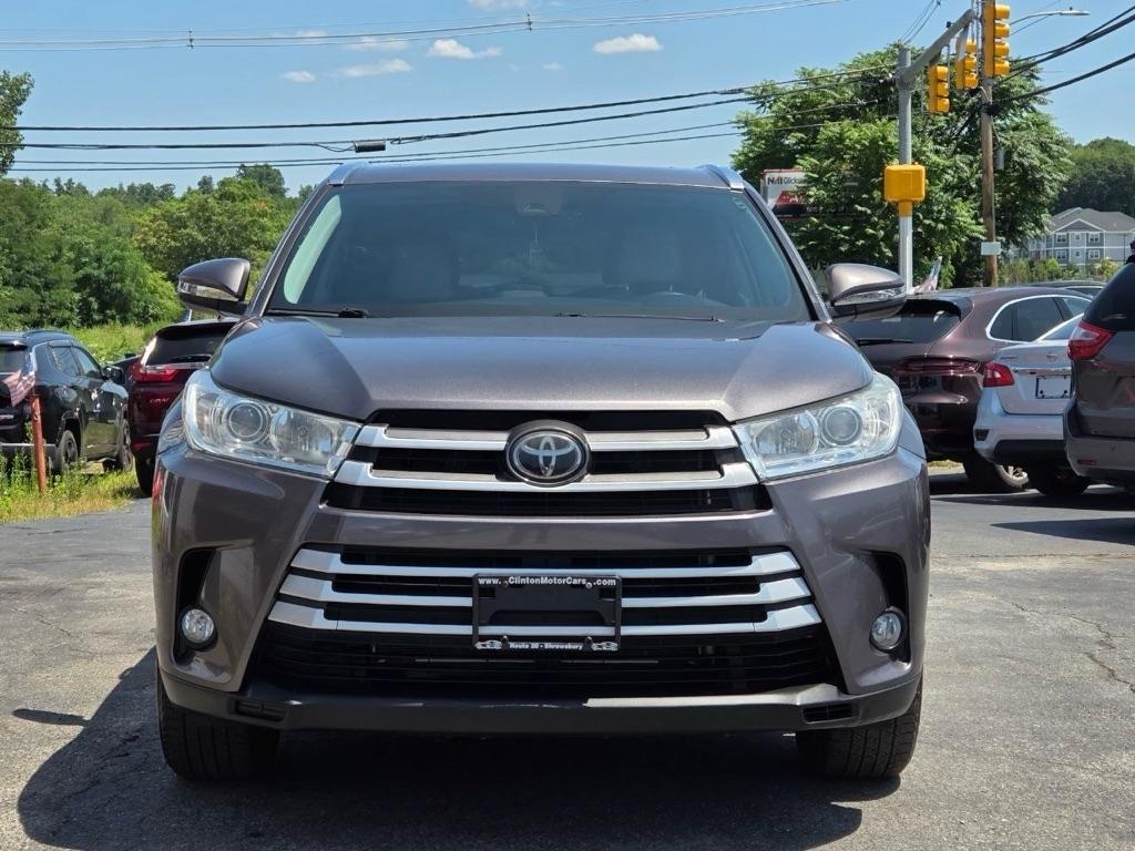 Toyota Highlander XLE AWD V6 2019